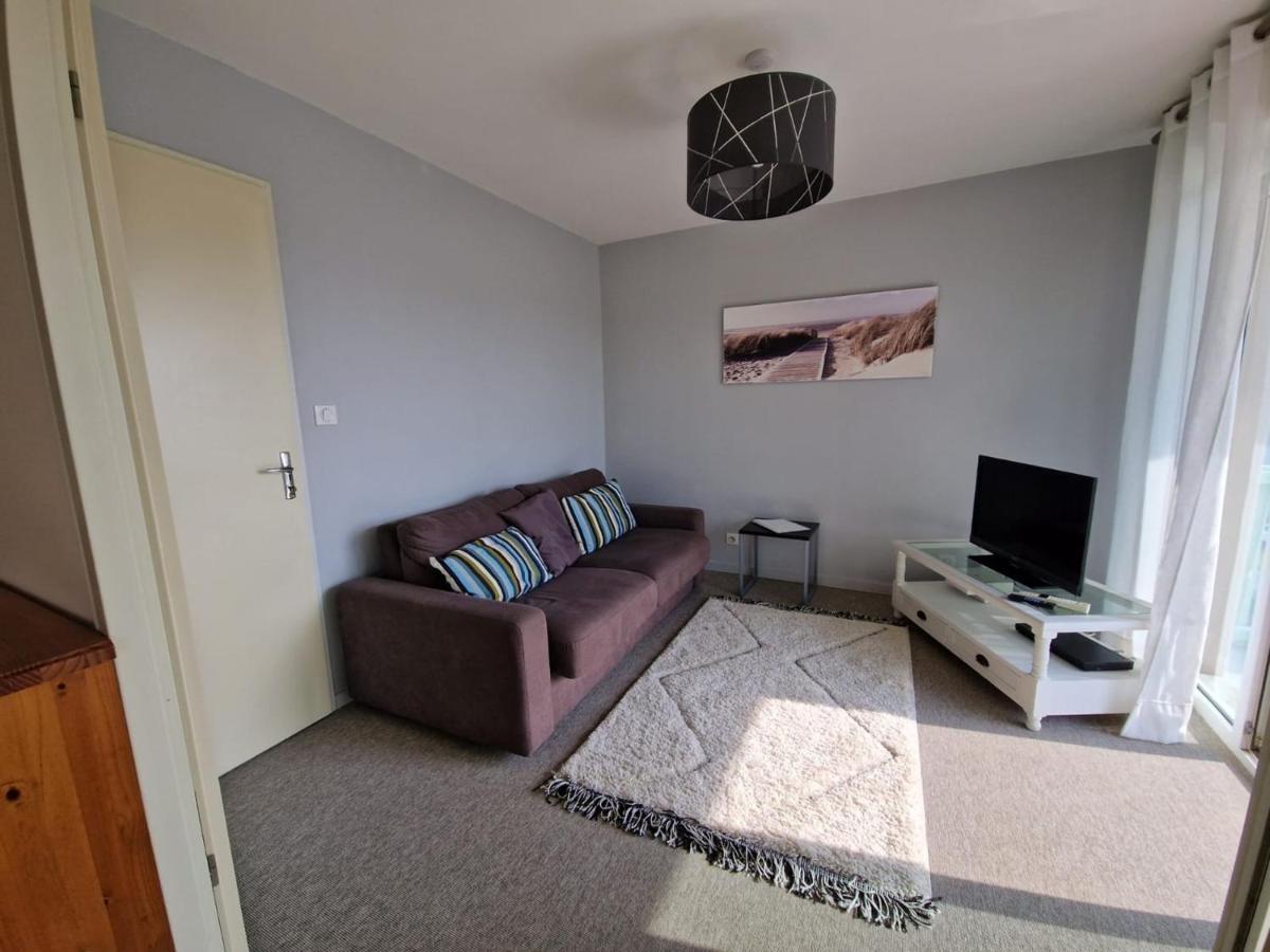 Appartement Avec Piscine, Tennis & Balcon, Centre-Ville Chatelaillon-Plage, 6 Pers, 2 Ch - Fr-1-706-17 Buitenkant foto