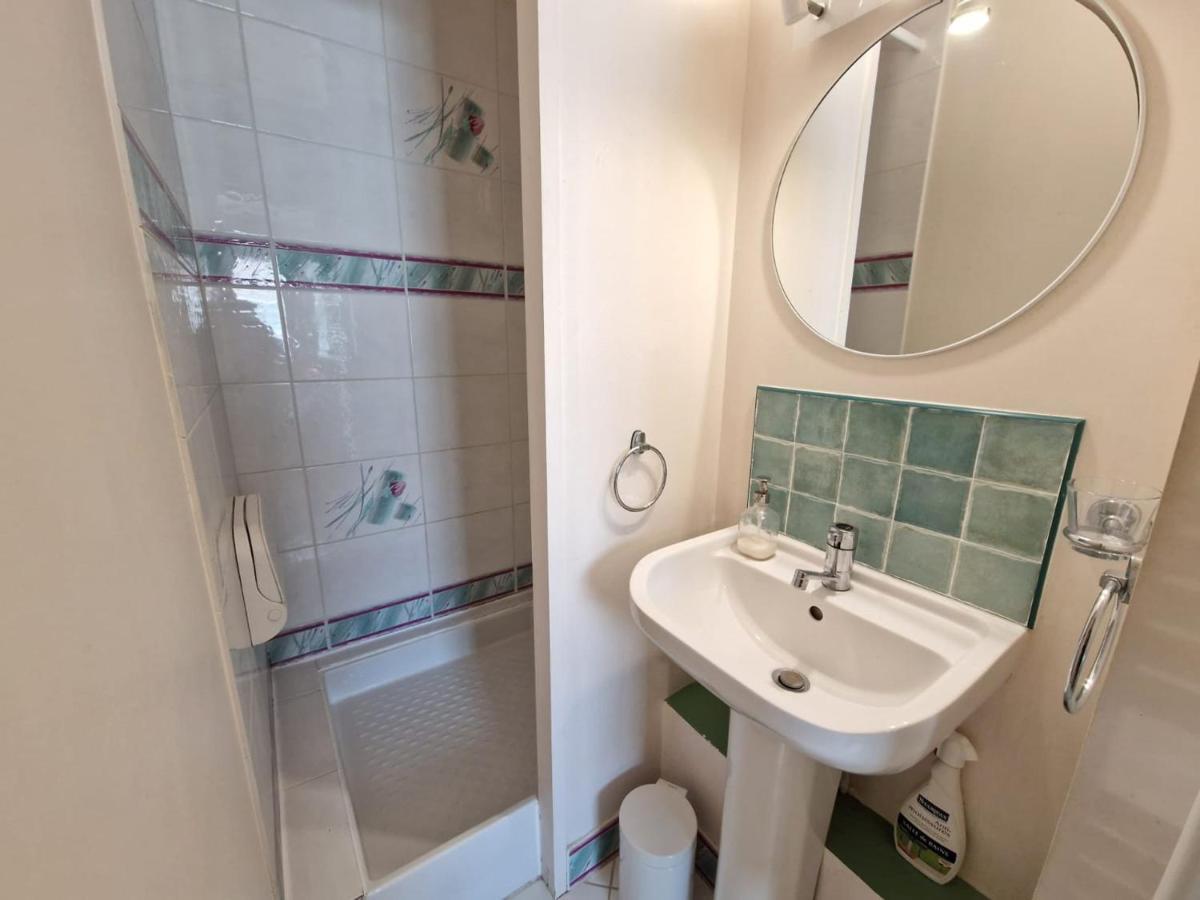 Appartement Avec Piscine, Tennis & Balcon, Centre-Ville Chatelaillon-Plage, 6 Pers, 2 Ch - Fr-1-706-17 Buitenkant foto