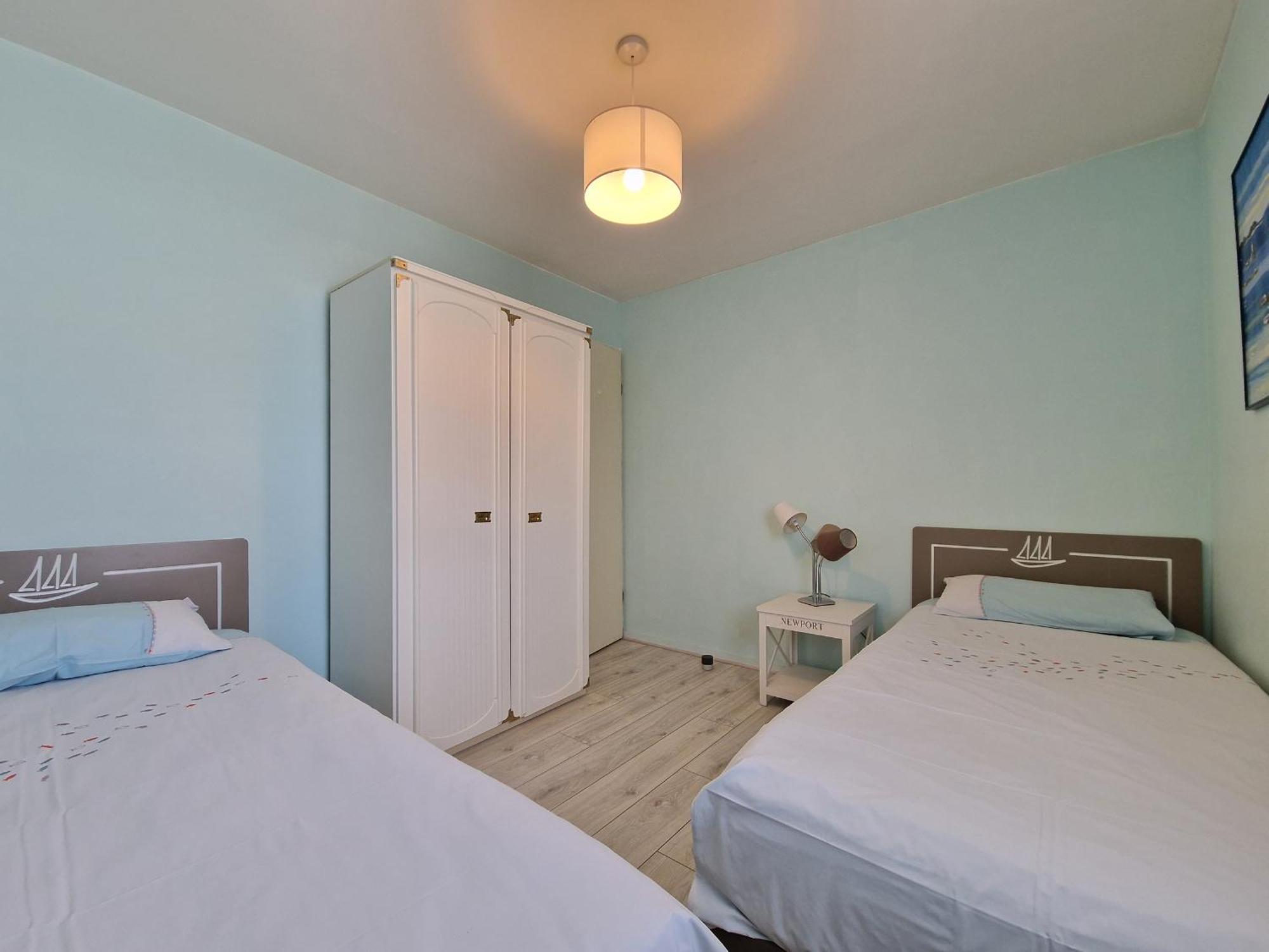 Appartement Avec Piscine, Tennis & Balcon, Centre-Ville Chatelaillon-Plage, 6 Pers, 2 Ch - Fr-1-706-17 Buitenkant foto