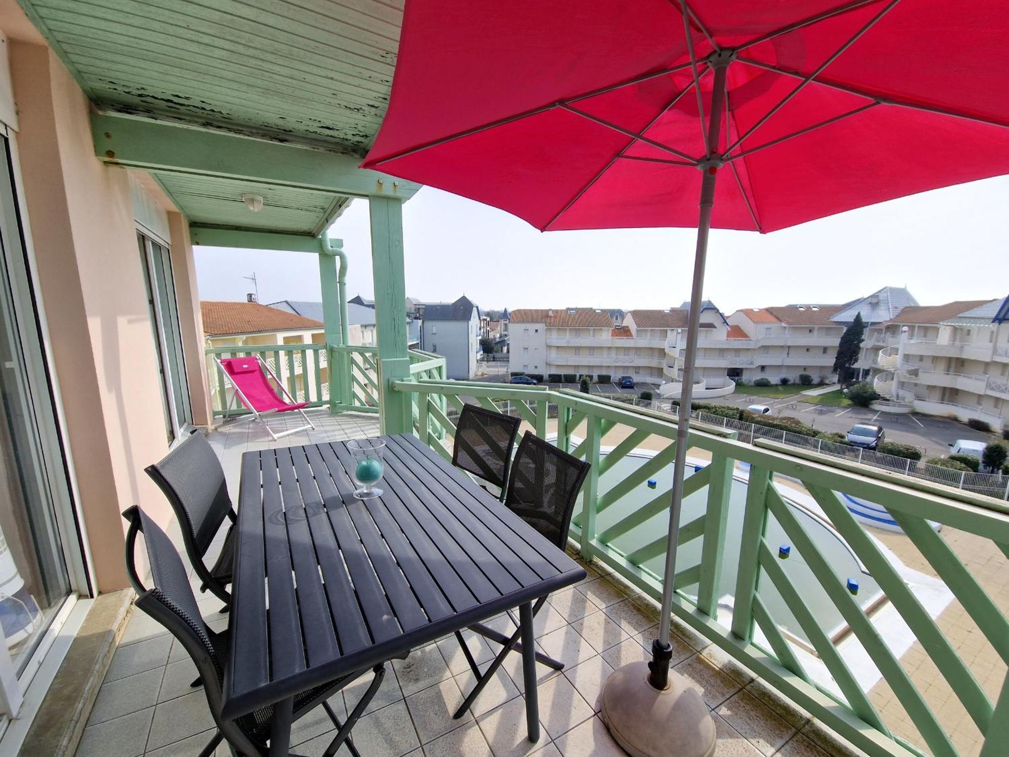 Appartement Avec Piscine, Tennis & Balcon, Centre-Ville Chatelaillon-Plage, 6 Pers, 2 Ch - Fr-1-706-17 Buitenkant foto