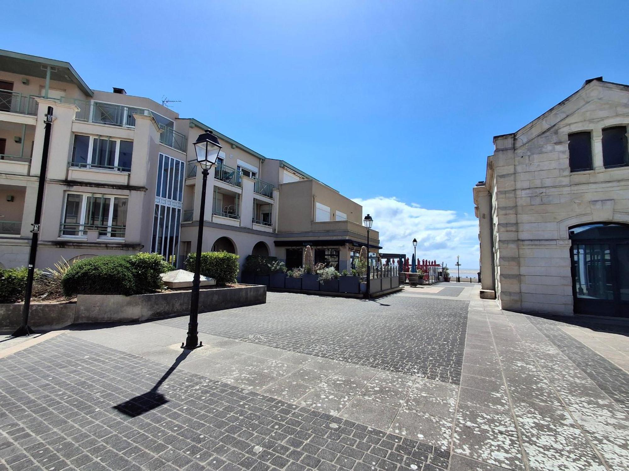 Appartement Avec Piscine, Tennis & Balcon, Centre-Ville Chatelaillon-Plage, 6 Pers, 2 Ch - Fr-1-706-17 Buitenkant foto